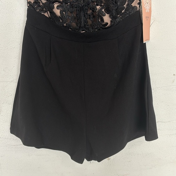 🌻NWT• Blache Romper • - Picture 3 of 5